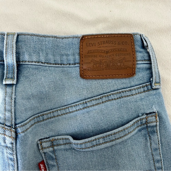 Levi’s Wedgie Icon Jeans - Picture 6 of 6